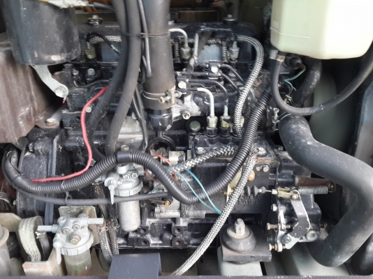 รถขุด MITSUBISHI รุ่น ME30 แทร็กเหล็ก  มือสองญี่ปุ่น