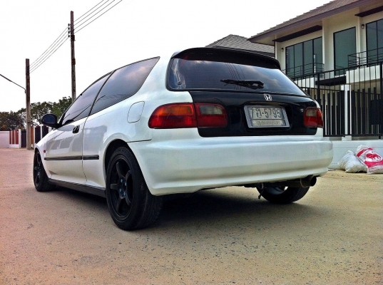 ขาย3door เครื่องVTEC เกียรออโต้ ติดแก๊สLPGใช้ได้2ระบบ สีสวยๆ ราคา 105000 ขาย3door เครื่องVTEC เกียรออโต้ ติดแก๊สLPGใช้ได้2ระบบ สีสวยๆ ราคา 105000