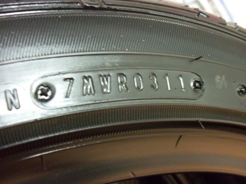 ยาง,205/45R16 Dunlop LM703 สวยจัดปี11หนึ่งคู่1,900