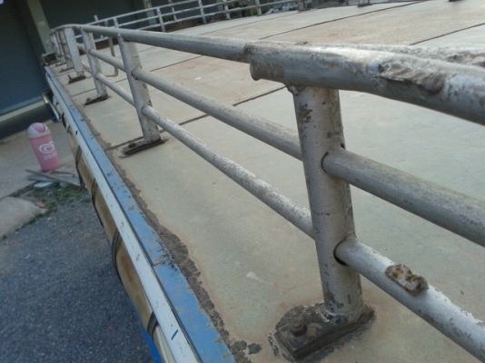 (ขายแล้วค่ะ)  ไป วัด ที่ จ ตรัง **ราคา 130000***รถอีซูสุสองแถวไม้..4 ล้อใหญ่ (แบบอันดามัน) พร้อมใช้งาน  (รถสวยมากๆ)