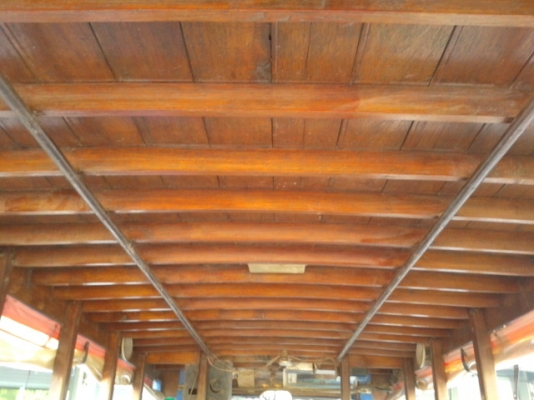 (ขายแล้วค่ะ)  ไป วัด ที่ จ ตรัง **ราคา 130000***รถอีซูสุสองแถวไม้..4 ล้อใหญ่ (แบบอันดามัน) พร้อมใช้งาน  (รถสวยมากๆ)