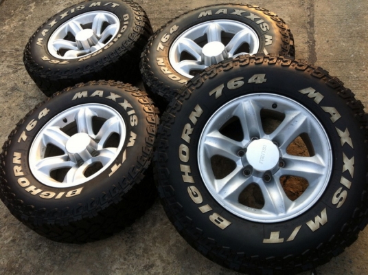 ขายยางMud Maxxis Bighorn MT764 + ล้อเล็บเหยี่ยว Isuzu ขายยางMud Maxxis Bighorn MT764 + ล้อเล็บเหยี่ยว Isuzu