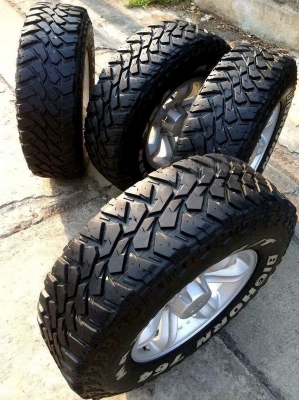 ขายยางMud Maxxis Bighorn MT764 + ล้อเล็บเหยี่ยว Isuzu ขายยางMud Maxxis Bighorn MT764 + ล้อเล็บเหยี่ยว Isuzu
