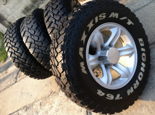 ขายยางMud Maxxis Bighorn MT764 + ล้อเล็บเหยี่ยว Isuzu ขายยางMud Maxxis Bighorn MT764 + ล้อเล็บเหยี่ยว Isuzu