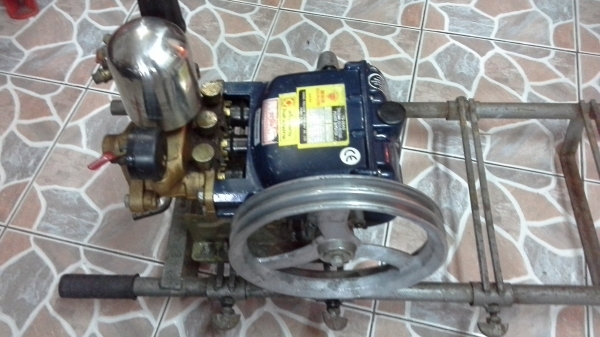 ปั้มอัดฉีด ล้างรถ พ่นยา เอนกประสงค์