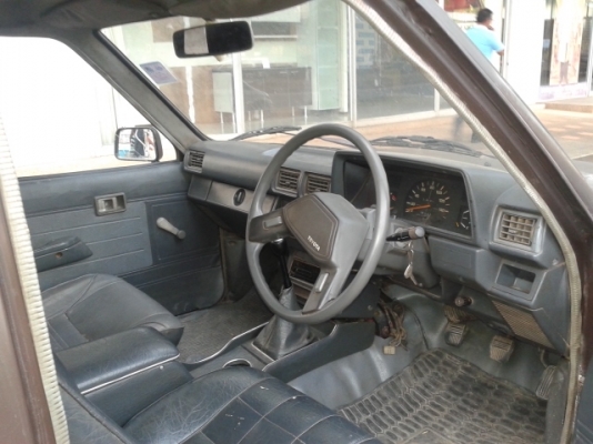 ขายโตโยต้า ฮีโร่4ประตูสวยครับเครื่องดีมากรถไม่ผุขี่ดี ประหยัดน้ำมันสุดๆคันซีสวยไม่ผุ