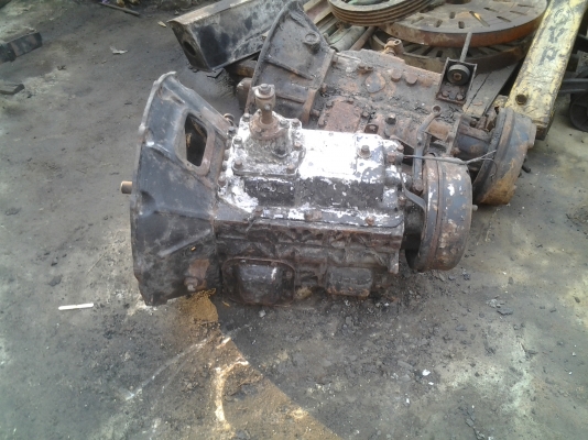 ขายครับ เครื่องรถบัส 230แรง แดวู 6 สูบ สภาพสวยครับ เอาไปใส่ รถไถนา ปั่นไฟ  สูบนํ้า รถเกี่ยวข้าว หรือใครมีอยู่แล้ว เก็บไว้ทำอะหล่ ขาย 30000 บาท ไม่มีเลข