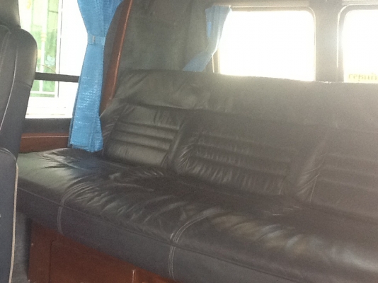 ขายรถตู้ chevrolet g20