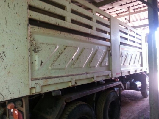 รถอีซูซุ 10 ล้อดั้ม FXZ 300 แรงม้า ปี 53  สนใจติดต่อ 081 - 6079515