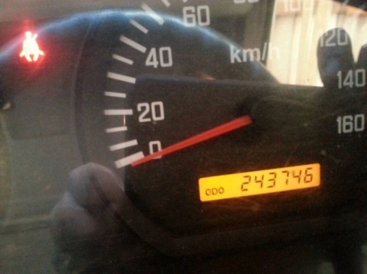 รถอีซูซุ 10 ล้อดั้ม FXZ 300 แรงม้า ปี 53  สนใจติดต่อ 081 - 6079515