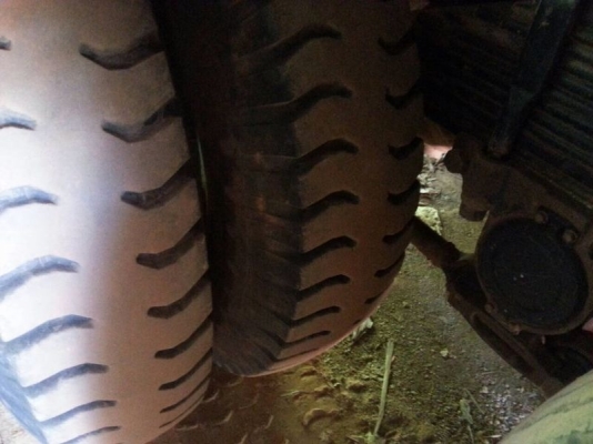 รถอีซูซุ 10 ล้อดั้ม FXZ 300 แรงม้า ปี 53  สนใจติดต่อ 081 - 6079515