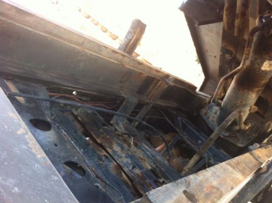 HINO FM 1 J 210 Hp ดัมพ์สามมิตรลอนเฉียงงามๆครับ  (ทีมงานรถคุณภาพ)