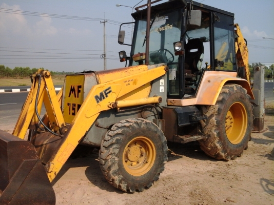 ขาย เม็กซี่ หน้าตักหลังขุด พร้อมใช้งาน เล่มทะเบียนพร้อม จัดไฟแนนส์ได้ มาก่อนได้ก่อนครับ ราคานี้ ภายนัย 3 วันครับ