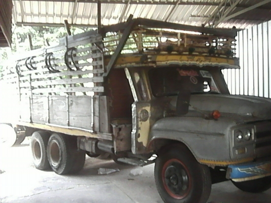 รถสิบล้อ