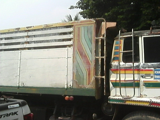 รถสิบล้อ