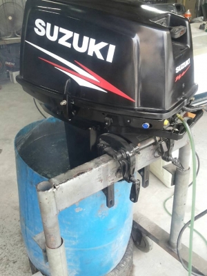 เครื่องเรือ มือ2 มี 3 ตัวครับ เครื่องเรือ มือ2 มี 3 ตัวครับ