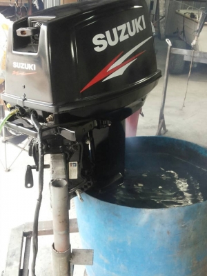 เครื่องเรือ มือ2 มี 3 ตัวครับ เครื่องเรือ มือ2 มี 3 ตัวครับ