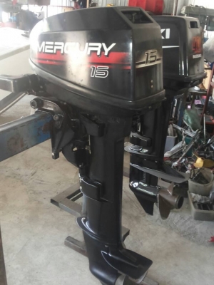 เครื่องเรือ มือ2 มี 3 ตัวครับ เครื่องเรือ มือ2 มี 3 ตัวครับ