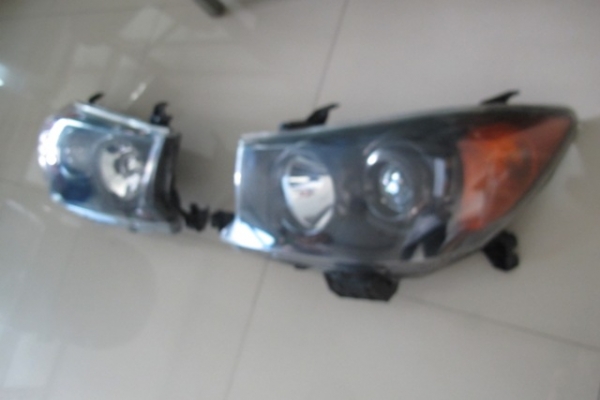 ขายไฟหน้าฟอจูนเนอร์ รุ่น  2 โคมดำ