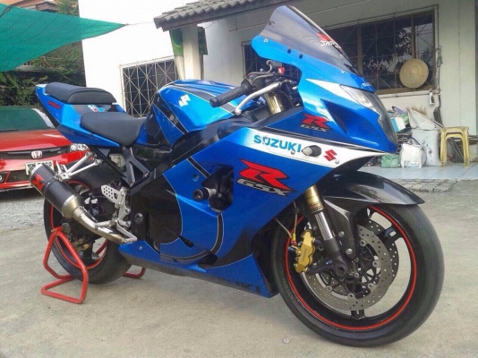 ธารนนทบุรี//ขาย suzuki gsx750 k5 ทะเบียนโอน ราคา175,000 บาท