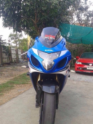 ธารนนทบุรี//ขาย suzuki gsx750 k5 ทะเบียนโอน ราคา175,000 บาท