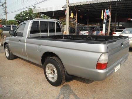 ขาย STRADA หัวเดียว ปี 2002 พร้อมใช้ MITSUBISHI, L200 STRADA 2.5 SINGLE CAB