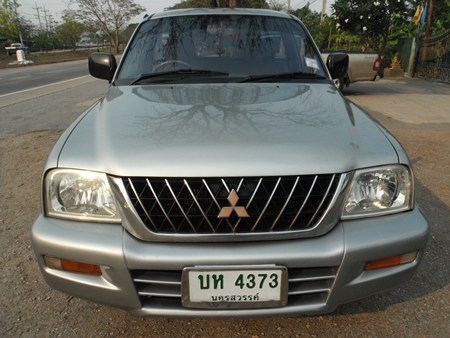 ขาย STRADA หัวเดียว ปี 2002 พร้อมใช้ MITSUBISHI, L200 STRADA 2.5 SINGLE CAB