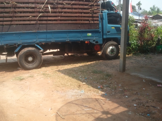 ต้องการขายคานหน้าอีซูซุ115แท้ห้างน็อต6รู