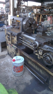 Sell> Lathe แท่นกลึงมือสอง Yang Iron 850G. 5.5 ฟุต 4 เพลา มีเบลค รุ่นหนักครับ หนักจริงๆ เครน 3 ตัน ยังไม่ค่อยจะไหวเลยครับ เครื่องทำงานอยู่เลยครับ