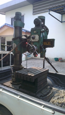 Sell> ขายสว่านแขน/สว่านเรเดียลมือสอง แขนยาว 80 cm. ขึ้น-ลง ใช้มอเตอร์ เจาะลงอัตโนมัติด้วยครับ อุปกรณ์ครบ เครื่องใช้งานอยู่ครับ