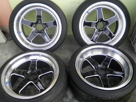 ขอบ18 กว้าง9 - 10 (คอสมิต) พร้อมยาง