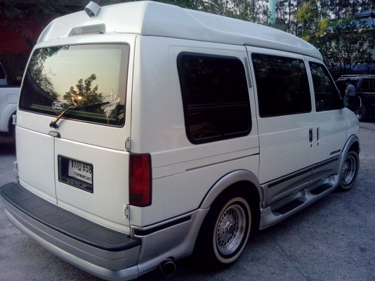 ขาย chevrolet astro  พร้อมใช้ ทะเบียนโอน สวยๆ สดๆ ราคาเบาๆ 385,000 บาท