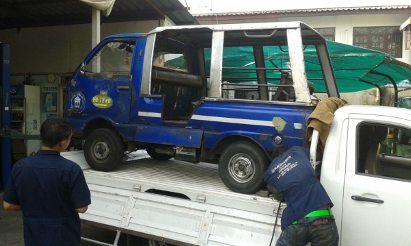 กะป๊อไดฮัทสุ s40 ป้ายเหลืองภาษีไม่ขาด ตามสภาพแต่พร้อมใช้ เครื่องดีมาก ถูกที่สุดในสามโลก