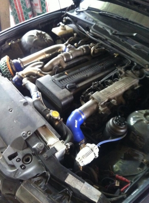 ขายด่วนคับ BMW คับ 185000 คับเครื่อง 2jโปคับขอบ17 ต่อได้คับ 0914124317