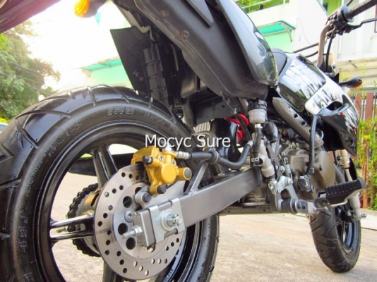 Kawasaki KSR สีขาวดำ สตาร์ทมือ  ตัวท๊อป ล้อแม็กซ์   ปี 56