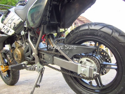 Kawasaki KSR สีขาวดำ สตาร์ทมือ  ตัวท๊อป ล้อแม็กซ์   ปี 56