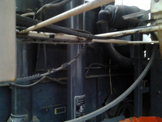 KUBOTA DC60 รถเกี่ยวข้าวเศรษฐกิจ ซื้อ1 แถม1 ครับ รถลากจูง 4ล้อ เฟืองท้ายเอลฟ ชั่วโมง 3พันก่า