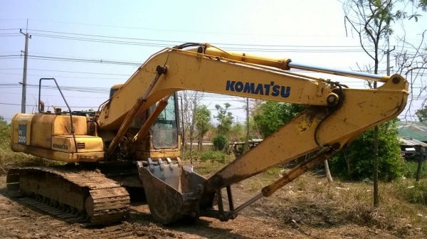 PC200-7 ปี2004 ทำงาน18000ชม.รถเดิมๆสีเดิมบอดี้สวย รถแห้ง ช่วงล่างดี PC200-7 ปี2004 ทำงาน18000ชม.รถเดิมๆสีเดิมบอดี้สวย รถแห้ง ช่วงล่างดี