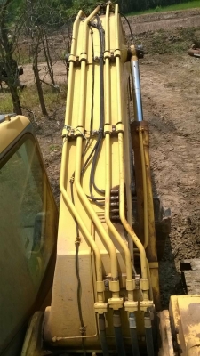 PC200-7 ปี2004 ทำงาน18000ชม.รถเดิมๆสีเดิมบอดี้สวย รถแห้ง ช่วงล่างดี PC200-7 ปี2004 ทำงาน18000ชม.รถเดิมๆสีเดิมบอดี้สวย รถแห้ง ช่วงล่างดี