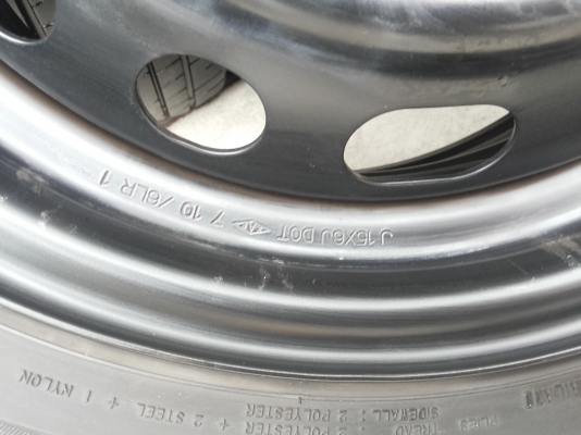 ล้อกะทะมาสด้า2 ขอบ15 กว้าง6 ยางดอกหนาๆ ล้อกะทะมาสด้า2 ขอบ15 กว้าง6 ยางดอกหนาๆ