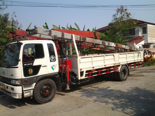 ขายครับแซสซีรถบัสขนาดใหญ่ ยาว 12 เมตร สภาพสวยมากครับไม่ผุครับ เป็น ฝุนสนิมแค่ผิวขาย 35000