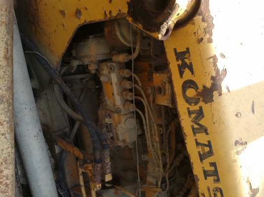 KOMATSU  D2