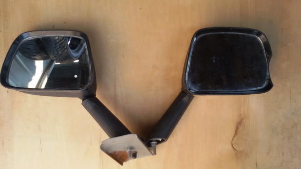 ขายกระจกมองข้างรุ่นเก่า Retro