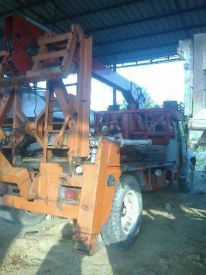 เครน..ยูนิค ขนาด ๓ ตัน ชอบราคาเท่าไร ต่อรองกันได้ครับ