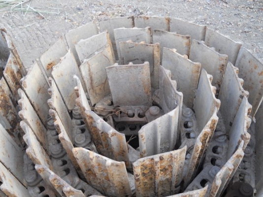 โซ่แบคโฮเก่านอกใบแทรกกว้าง70cm(120)สนใจติดต่อ 092-3309229 อี๊ด สองห้อง โซ่แบคโฮเก่านอกใบแทรกกว้าง70cm(120)สนใจติดต่อ 092-3309229 อี๊ด สองห้อง