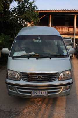 ขายรถตู้โตโยต้าหัวจรวดหลังคาสูงปี 2004 (0819458661)เล็ก