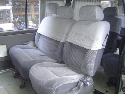 ขายรถตู้โตโยต้าหัวจรวดหลังคาสูงปี 2004 (0819458661)เล็ก