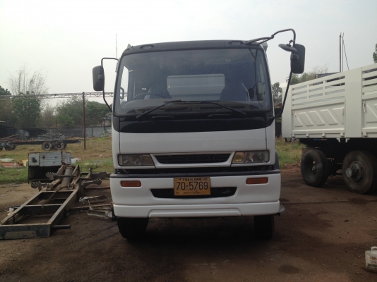 ขาย 10 ล้อ 2 เพลาดั้มพ์ ISUZU DECA เครื่อง 320 แรงม้าระบบน้ำมัน กระบะดั้มพ์ ยาว 6 เมตร กว้าง 2.50 เมตร สูง 1.50 เมตร กระบอกดั้มพ์ 15 ตัน รถทำใหม่ทั้งคันคัชซี FXZ ครับ ยางใหม่ 1000 ขอบ 20 นิ้วพร้อมทะเบียน