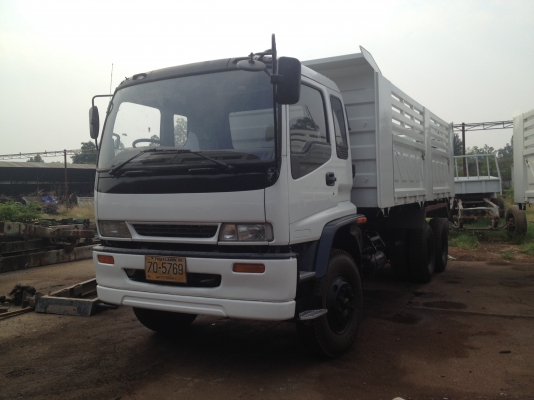 ขาย 10 ล้อ 2 เพลาดั้มพ์ ISUZU DECA เครื่อง 320 แรงม้าระบบน้ำมัน กระบะดั้มพ์ ยาว 6 เมตร กว้าง 2.50 เมตร สูง 1.50 เมตร กระบอกดั้มพ์ 15 ตัน รถทำใหม่ทั้งคันคัชซี FXZ ครับ ยางใหม่ 1000 ขอบ 20 นิ้วพร้อมทะเบียน