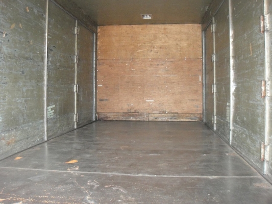 ขายแล้วครับ  ISUZU NPR 130 แรง ตู้แห้ง ยาว 5 เมตร ( ห้างแท้  ) จดปี48